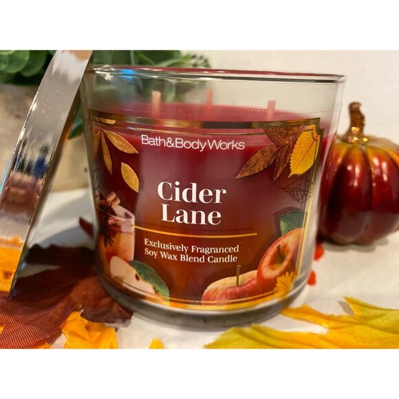 Bath & Body Works “Cider Lane” NEW 3 Wick Candle - Picture 3 of 7